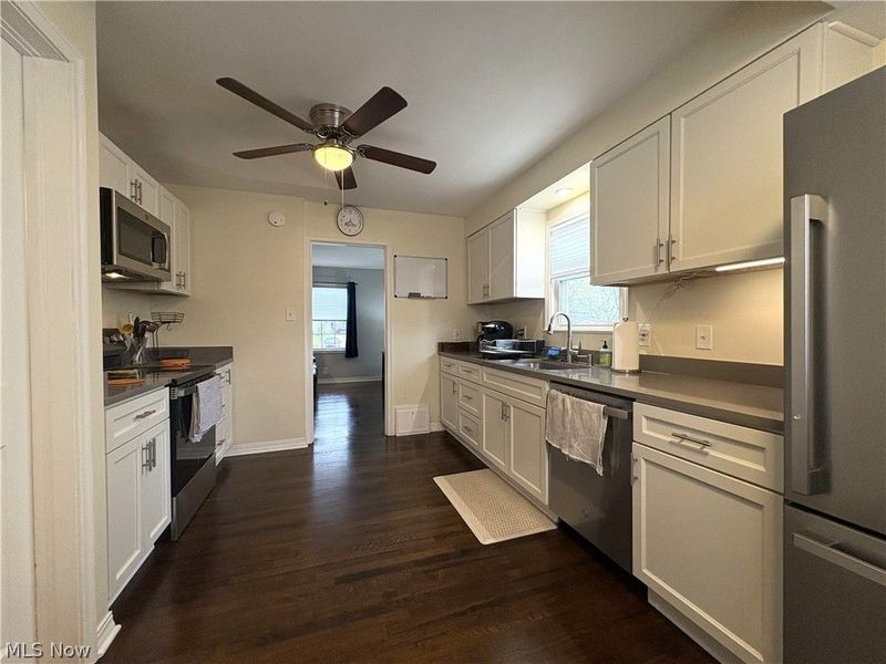 1216 Hardesty Boulevard, Akron, OH 44320 Photo 10