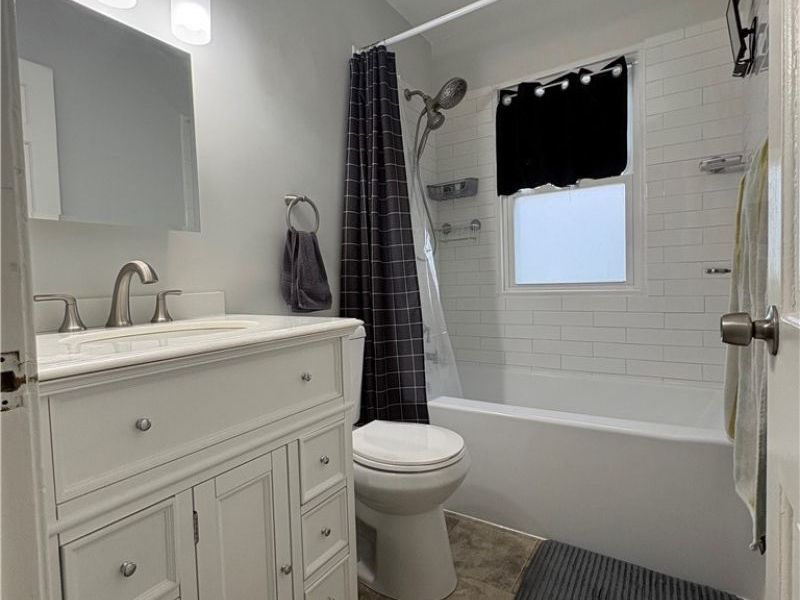 1216 Hardesty Boulevard, Akron, OH 44320 Photo 21