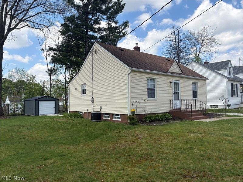 1216 Hardesty Boulevard, Akron, OH 44320 Photo 3