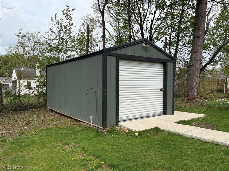 1216 Hardesty Boulevard, Akron, OH 44320 Photo 6