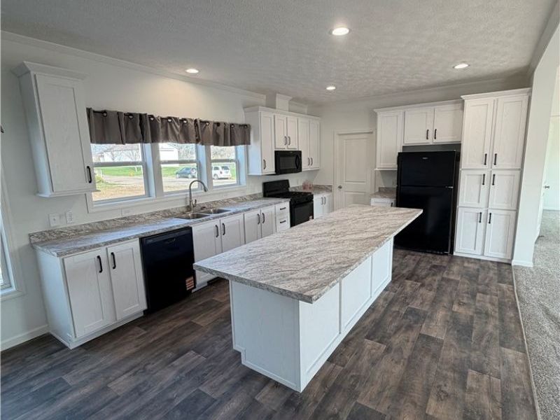 805 Lee Street, Zanesville, OH 43701 Photo 4