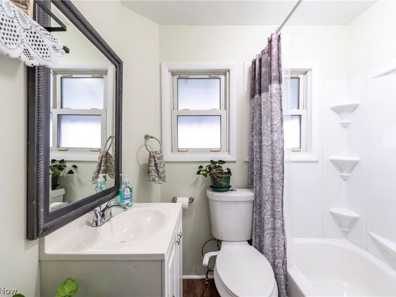 588 Jackson Street, Amherst, OH 44001 Photo 15