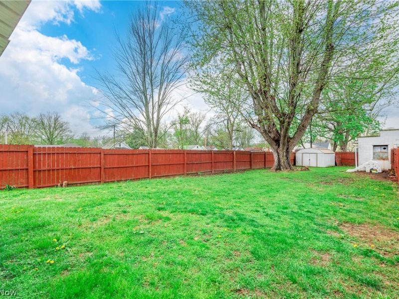 588 Jackson Street, Amherst, OH 44001 Photo 26