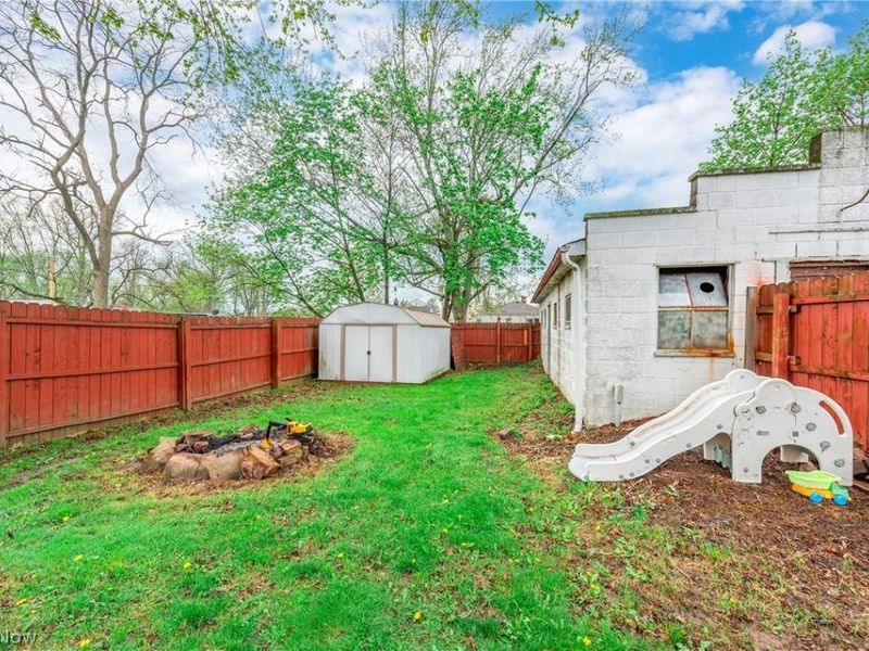 588 Jackson Street, Amherst, OH 44001 Photo 28