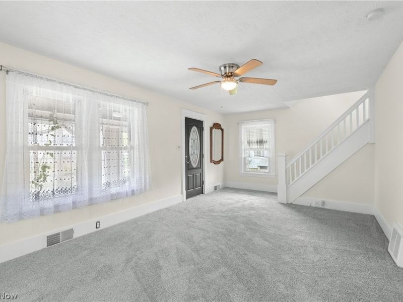 588 Jackson Street, Amherst, OH 44001 Photo 5