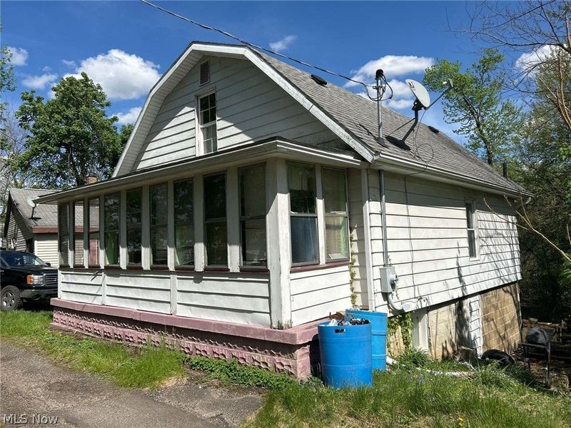 119 Belle Alley, Uhrichsville, OH 44683 Photo 4