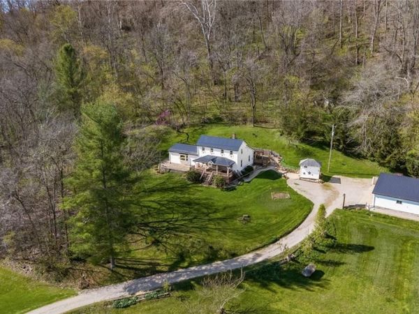 10155 Old River Road, Blue Rock, OH 43720