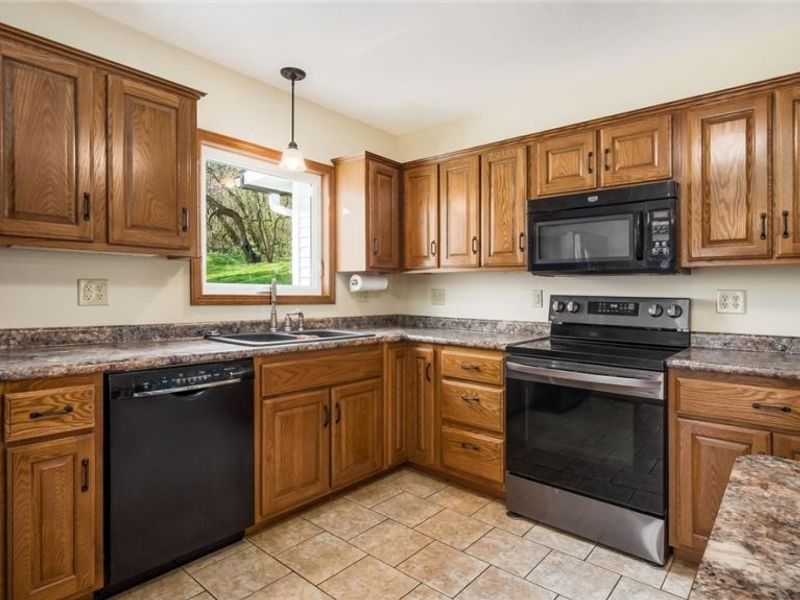 10155 Old River Road, Blue Rock, OH 43720 Photo 8