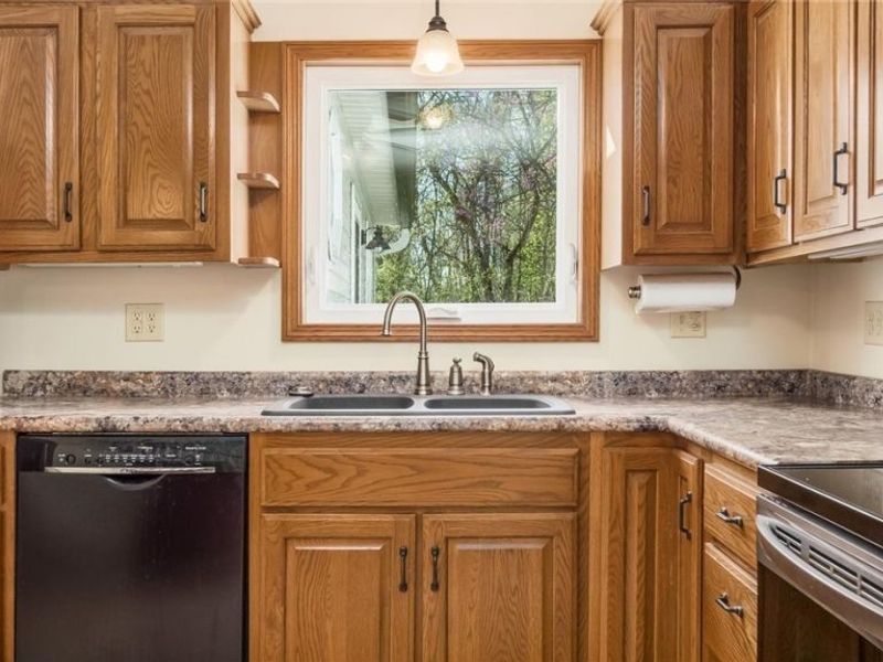 10155 Old River Road, Blue Rock, OH 43720 Photo 9