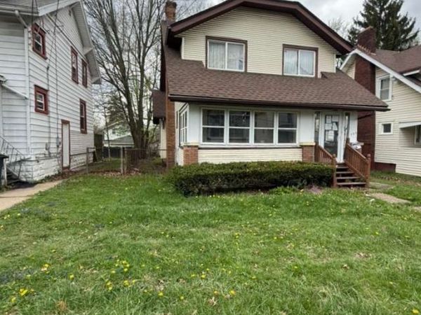 322 Madison Avenue, Akron, OH 44320