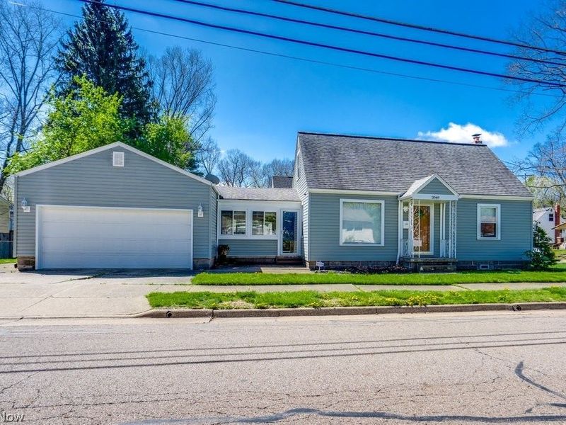 2048 Congo Street, Akron, OH 44305 Photo 2