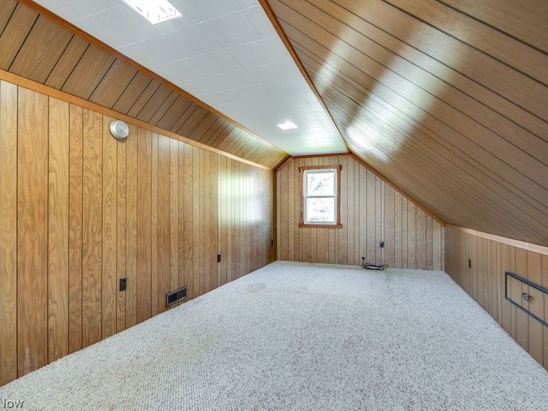 2048 Congo Street, Akron, OH 44305 Photo 20