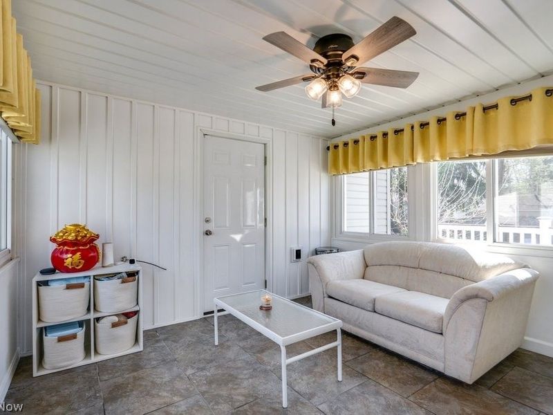 2048 Congo Street, Akron, OH 44305 Photo 28