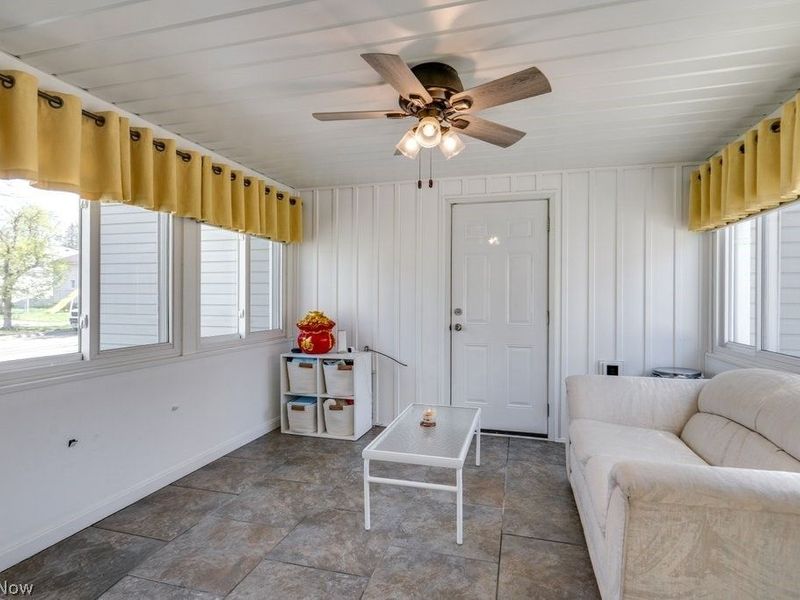 2048 Congo Street, Akron, OH 44305 Photo 30