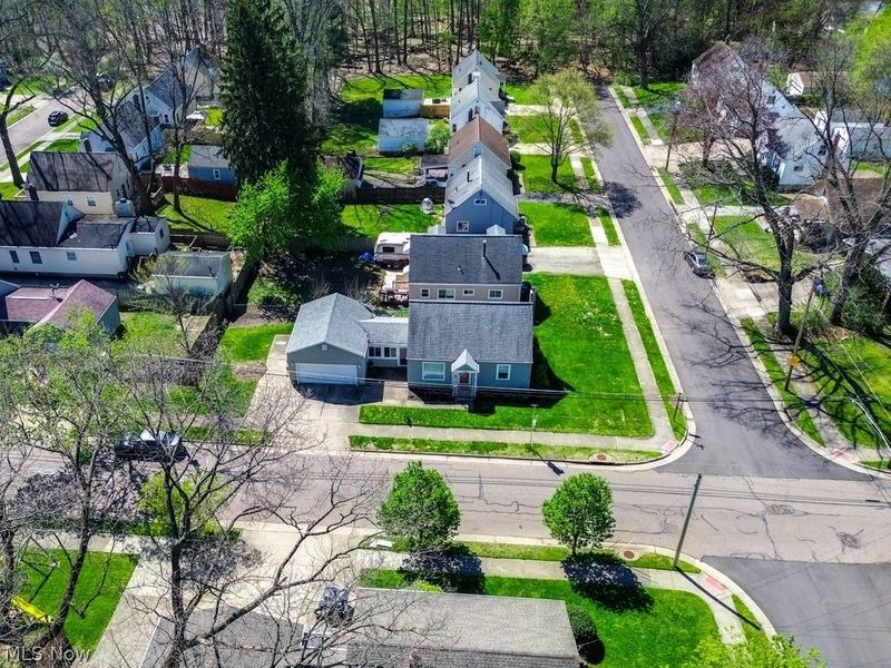 2048 Congo Street, Akron, OH 44305 Photo 36