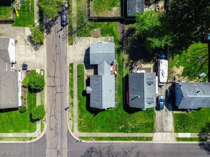 2048 Congo Street, Akron, OH 44305 Photo 37