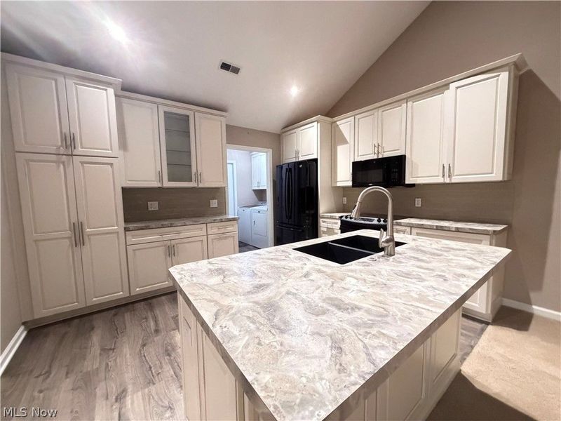584 Crossings Circle, Tallmadge, OH 44278 Photo 11