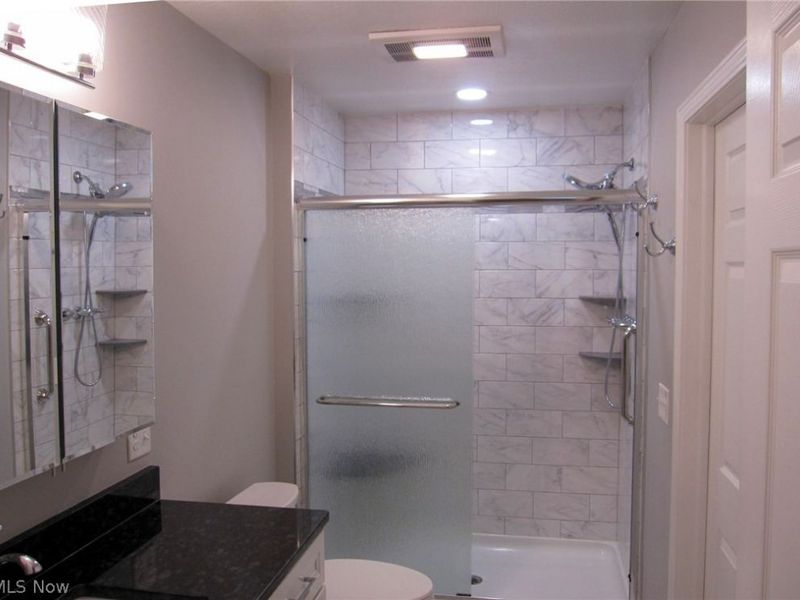 584 Crossings Circle, Tallmadge, OH 44278 Photo 15