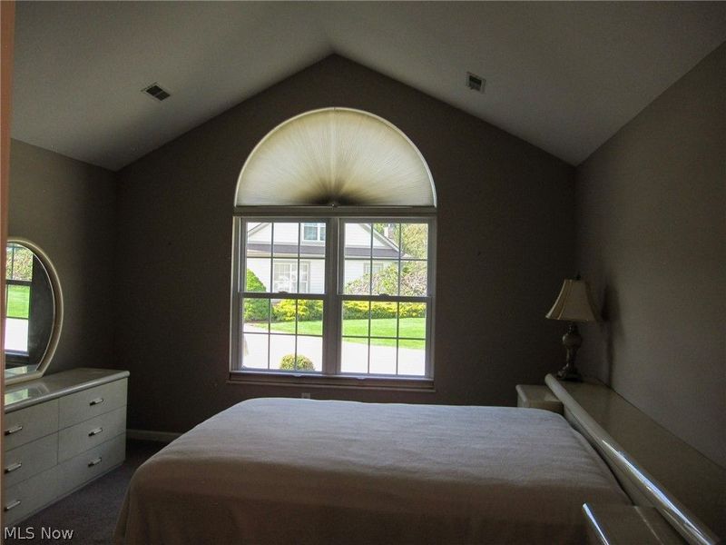 584 Crossings Circle, Tallmadge, OH 44278 Photo 16