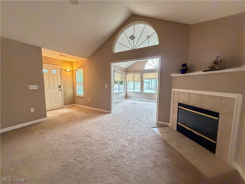 584 Crossings Circle, Tallmadge, OH 44278 Photo 6
