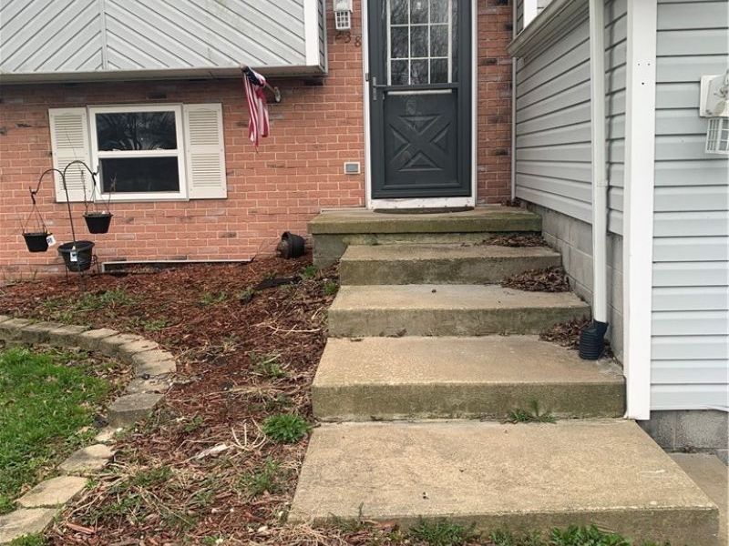 238 Raymond Avenue NW, Warren, OH 44483 Photo 2