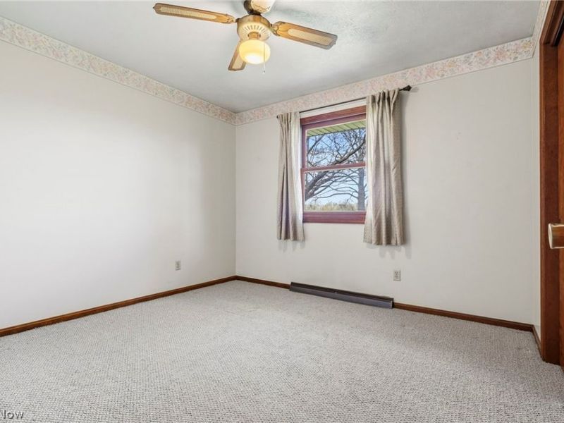 2430 Easton Street NE, Canton, OH 44721 Photo 17