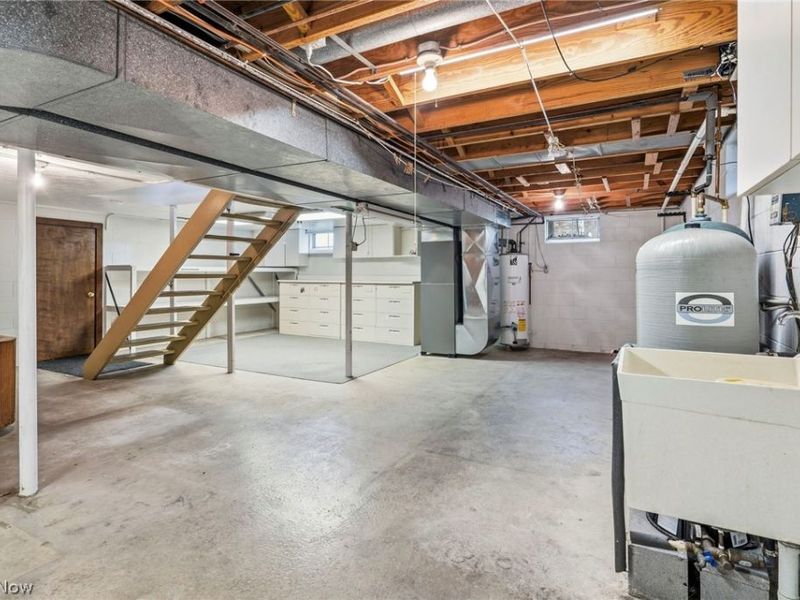 2430 Easton Street NE, Canton, OH 44721 Photo 22