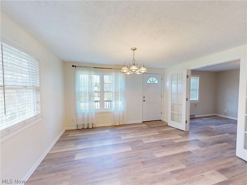 867 Sunset View Boulevard, Tallmadge, OH 44278 Photo 13