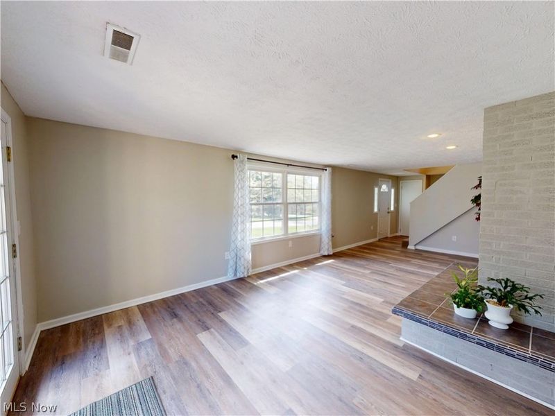 867 Sunset View Boulevard, Tallmadge, OH 44278 Photo 9