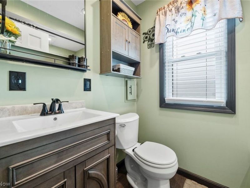 7416 Wefel Avenue , Brooklyn, OH 44144 Photo 16