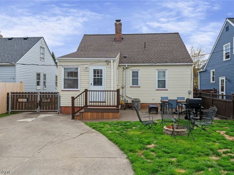 7416 Wefel Avenue , Brooklyn, OH 44144 Photo 25