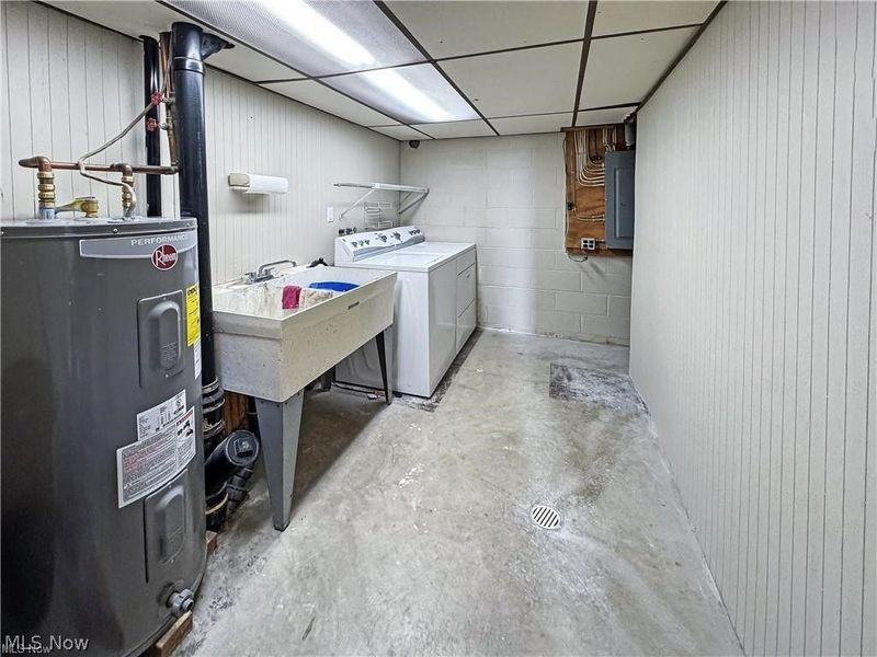 1392 Homestead Drive, East Liverpool, OH 43920 Photo 16