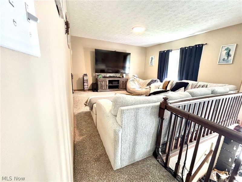 1392 Homestead Drive, East Liverpool, OH 43920 Photo 2