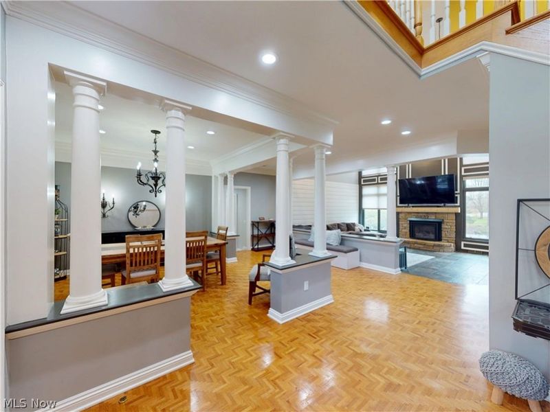 11205 Hampton Ridge Drive, Chardon, OH 44024 Photo 6