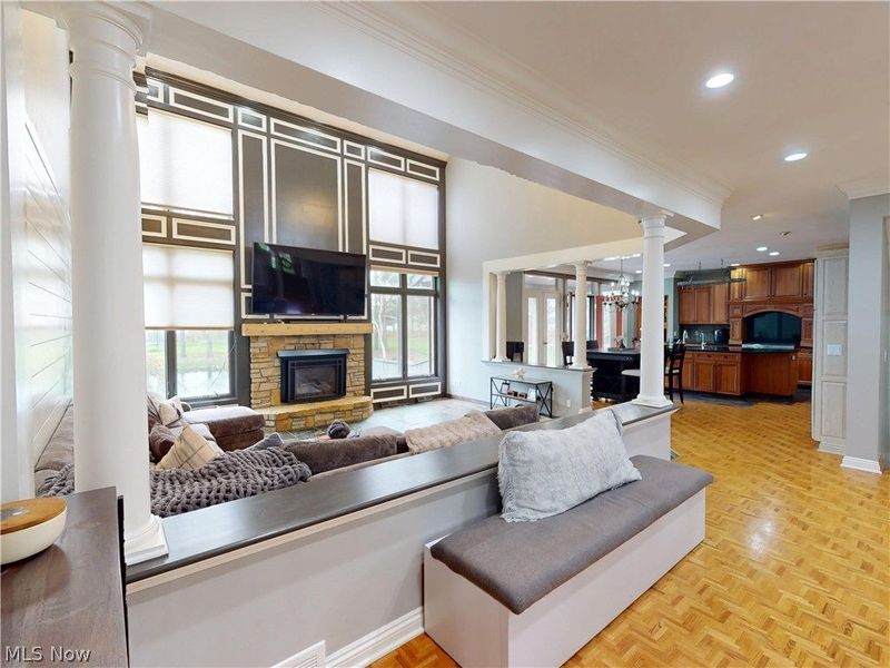 11205 Hampton Ridge Drive, Chardon, OH 44024 Photo 9