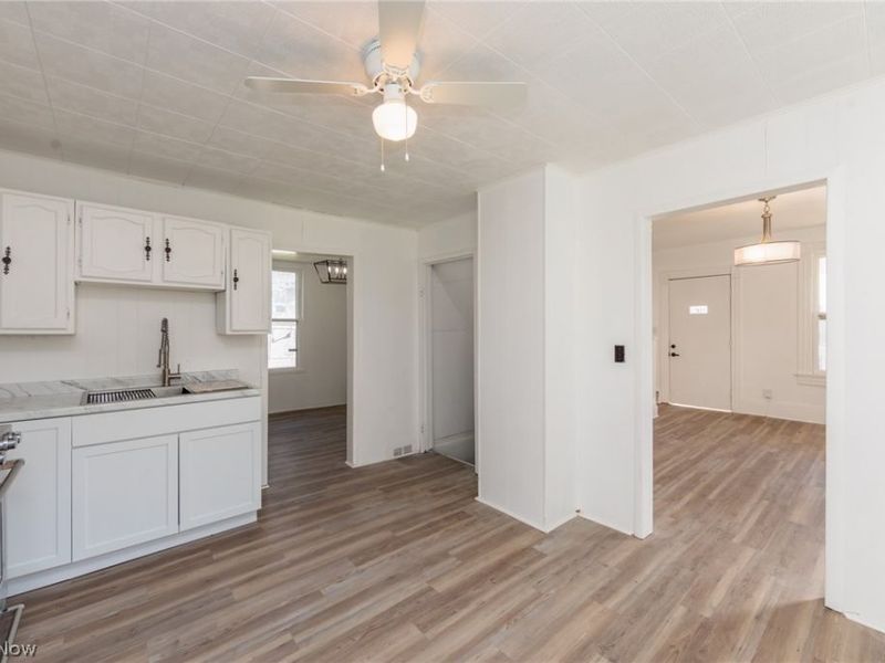 1986 W 93rd Street, Cleveland, OH 44102 Photo 14