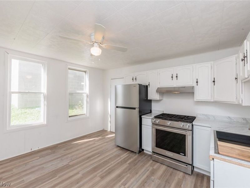 1986 W 93rd Street, Cleveland, OH 44102 Photo 15