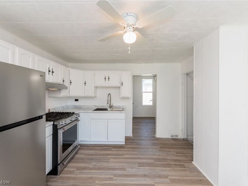 1986 W 93rd Street, Cleveland, OH 44102 Photo 18