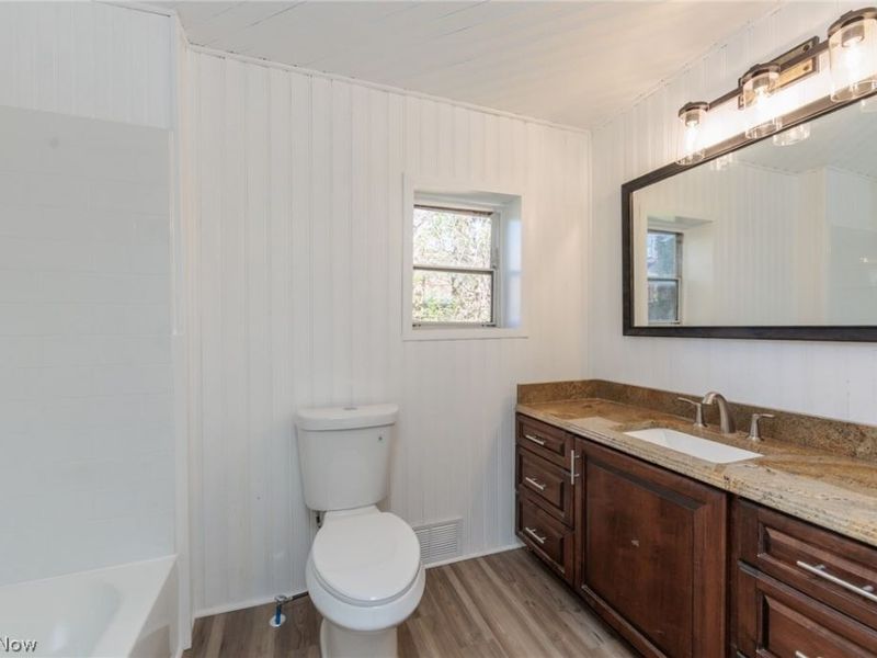 1986 W 93rd Street, Cleveland, OH 44102 Photo 23