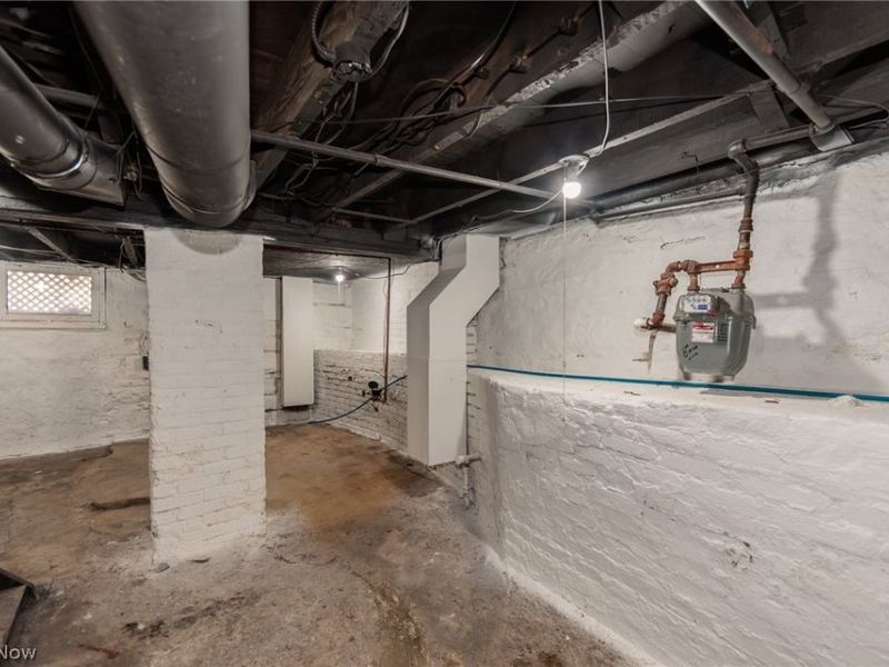 1986 W 93rd Street, Cleveland, OH 44102 Photo 39