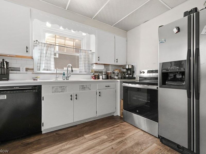 2616 Ridgewood Avenue, Alliance, OH 44601 Photo 4