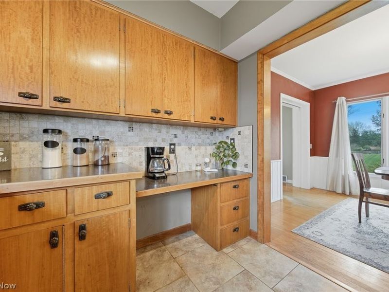 905 Mohawk Trail SW, Hartville, OH 44632 Photo 11