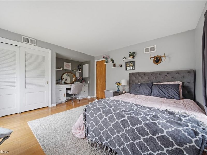 905 Mohawk Trail SW, Hartville, OH 44632 Photo 18