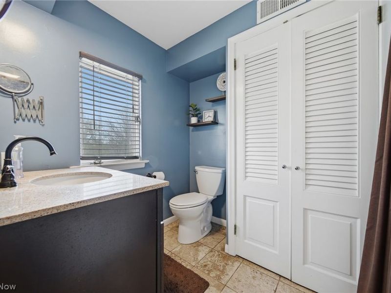 905 Mohawk Trail SW, Hartville, OH 44632 Photo 25