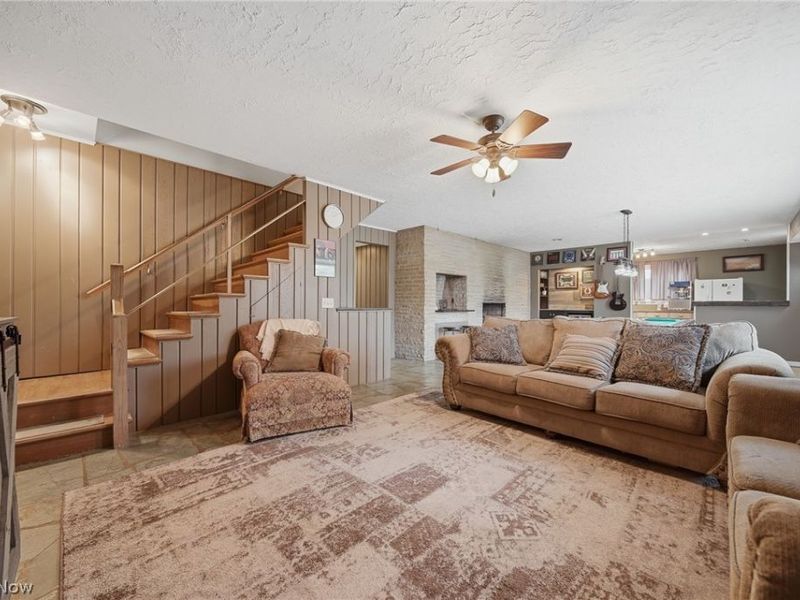 905 Mohawk Trail SW, Hartville, OH 44632 Photo 31