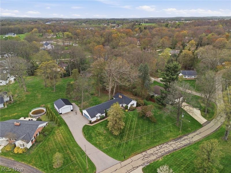 905 Mohawk Trail SW, Hartville, OH 44632 Photo 46