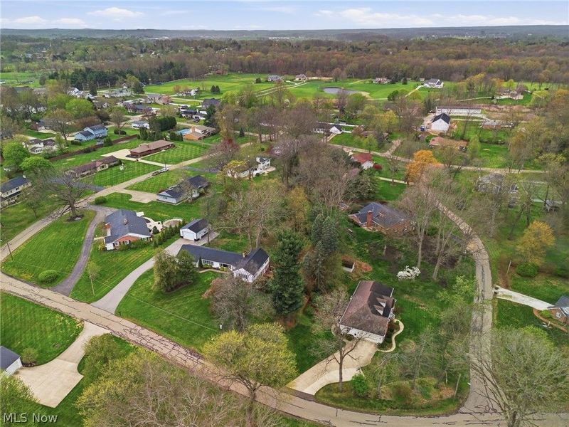 905 Mohawk Trail SW, Hartville, OH 44632 Photo 47