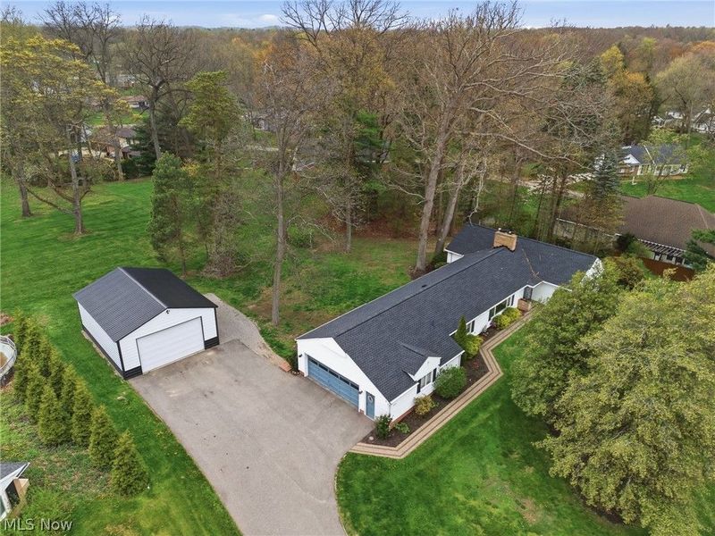 905 Mohawk Trail SW, Hartville, OH 44632 Photo 48