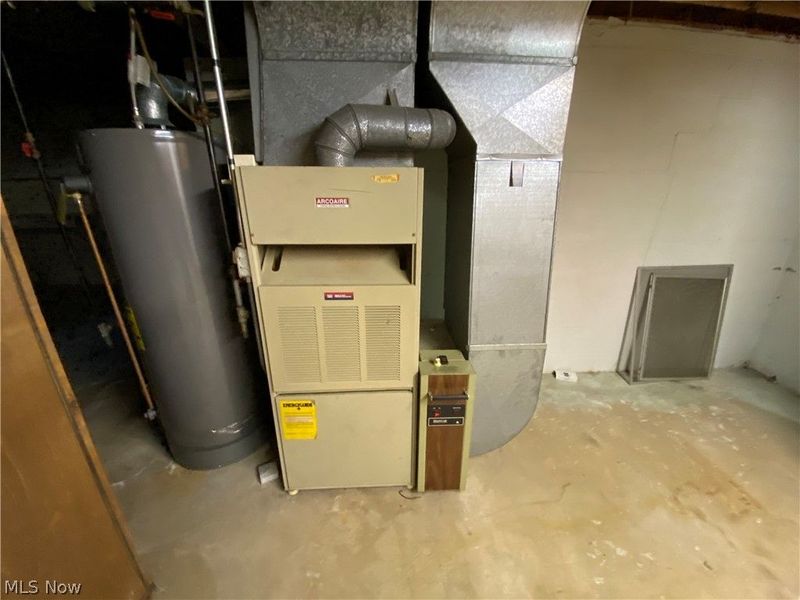 4700 Woodridge Drive, Austintown, OH 44515 Photo 20