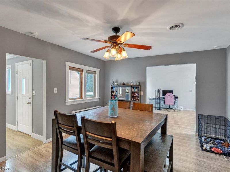 424 Woodstock Road, Eastlake, OH 44095 Photo 11